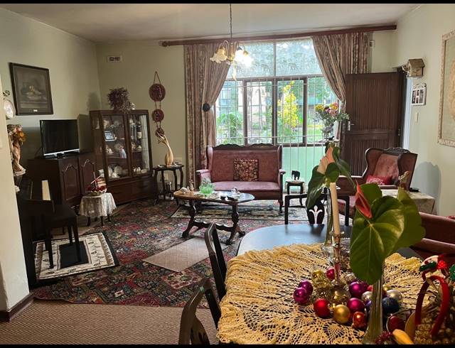2 BEDROOM APARTMENT FOR SALE IN PINETOWN CENTRAL